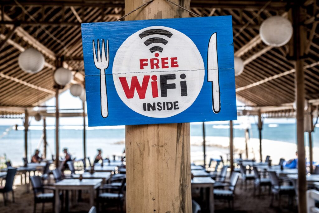 VPN for public Wi-Fi, public Wi-Fi security, protect data on public Wi-Fi, best VPN for public networks